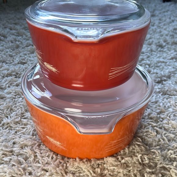 Vintage Pyrex 473-B Autumn Harvest Wheat 1 & 1.5 Quart Casserole Dish With Lid - Picture 4 of 12